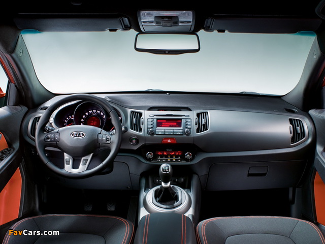 Kia Sportage 2010–14 wallpapers (640 x 480)