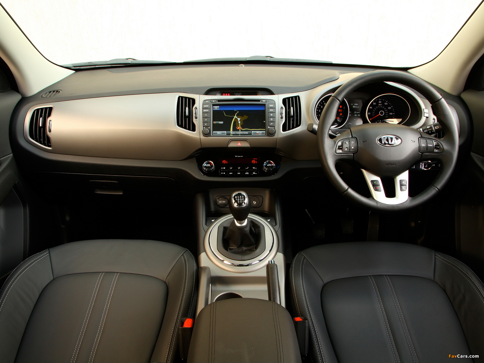 Photos of Kia Sportage EcoDynamics UK-spec 2013 (1600 x 1200)