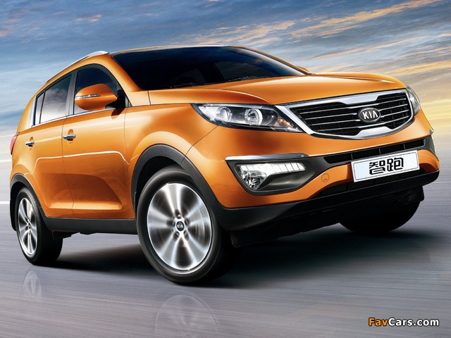 Pictures of Kia Sportage R 2010 (640 x 480)