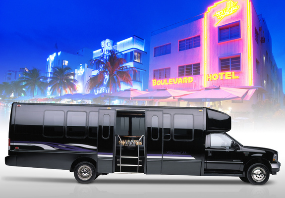 Pictures of Krystal 33 LS Limo Bus Ford F-550 XLT Super Duty