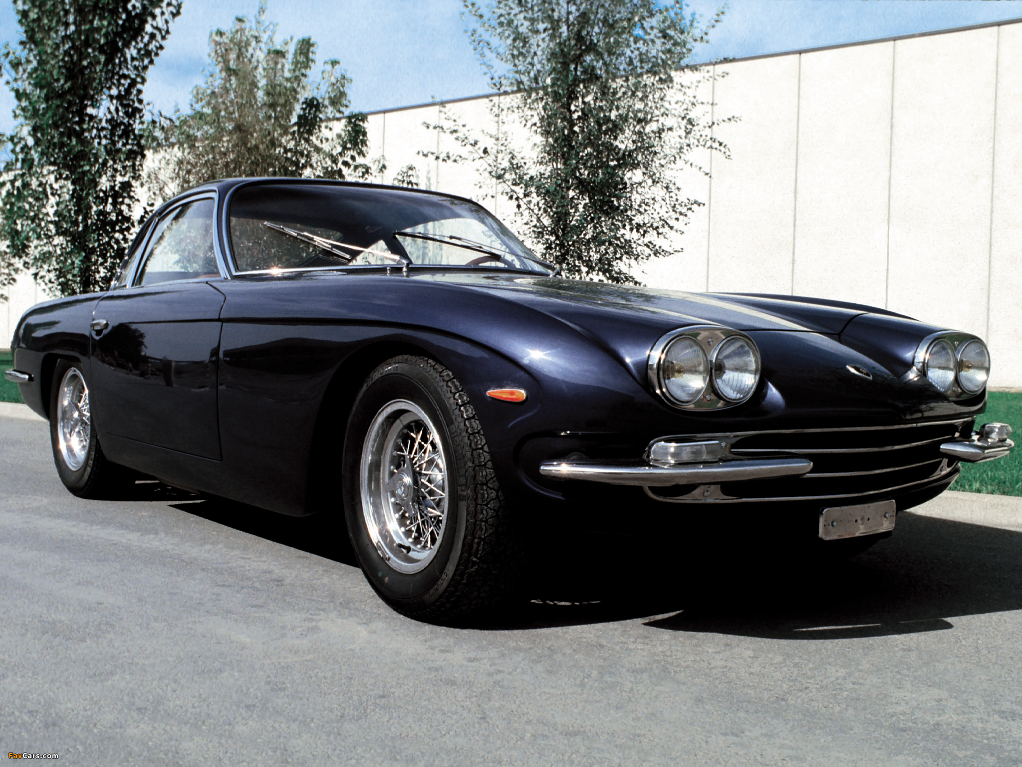 Images of Lamborghini 400 GT 2+2 1966–68 (2048 x 1536)