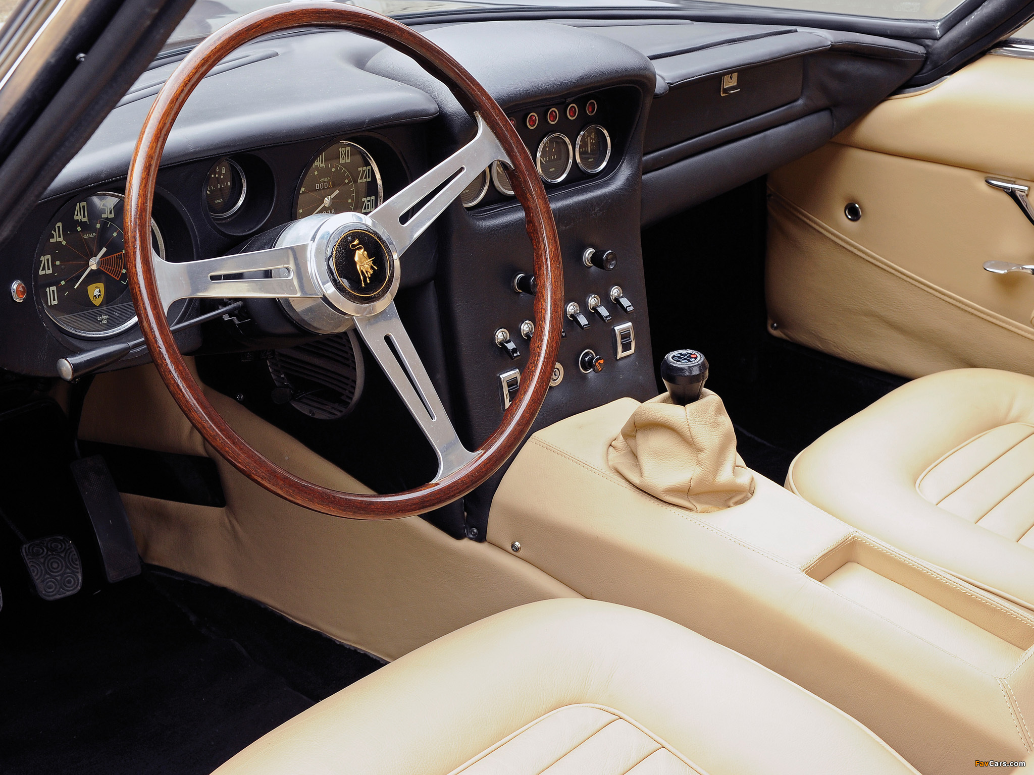 Lamborghini 400 GT 2+2 1966–68 photos (2048 x 1536)