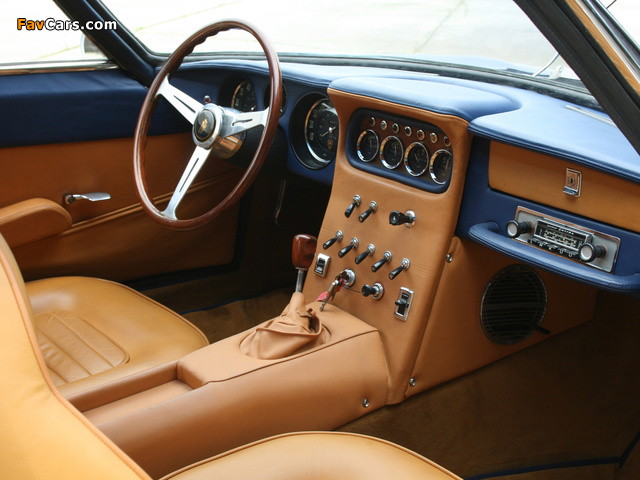 Photos of Lamborghini 400 GT 2+2 1966–68 (640 x 480)