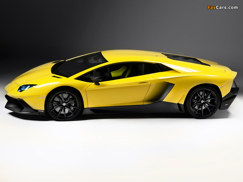 Images of Lamborghini Aventador LP 720-4 50° Anniversario (LB834) 2013 (800 x 600)