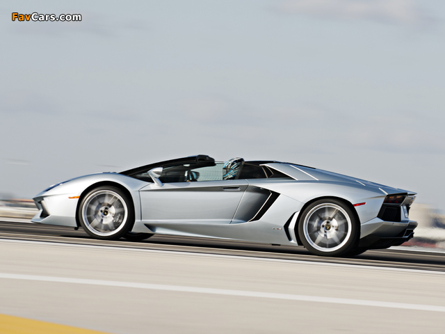 Lamborghini Aventador LP 700-4 Roadster US-spec (LB834) 2013 photos (640 x 480)