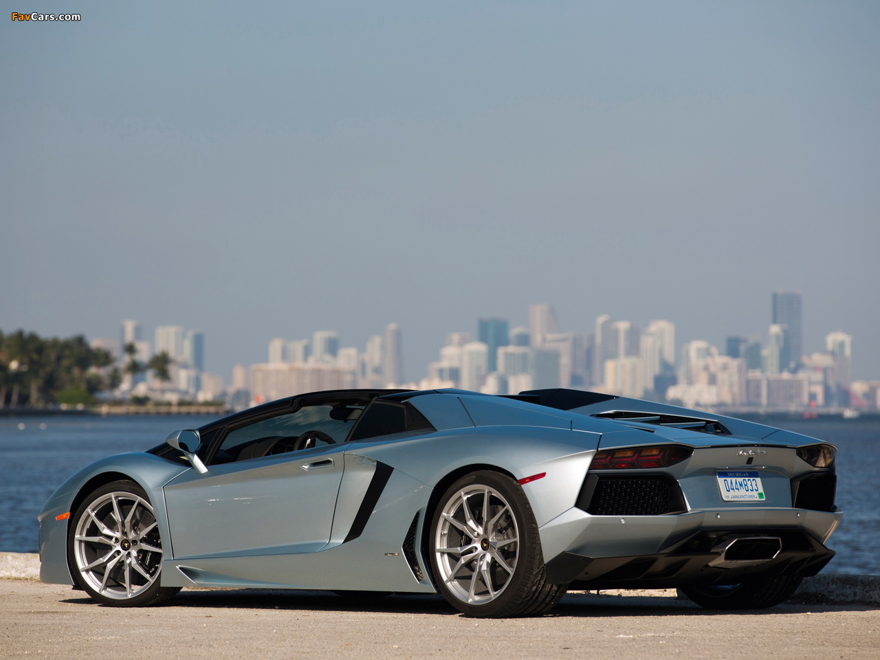 Lamborghini Aventador LP 700-4 Roadster US-spec (LB834) 2013 wallpapers (1280 x 960)