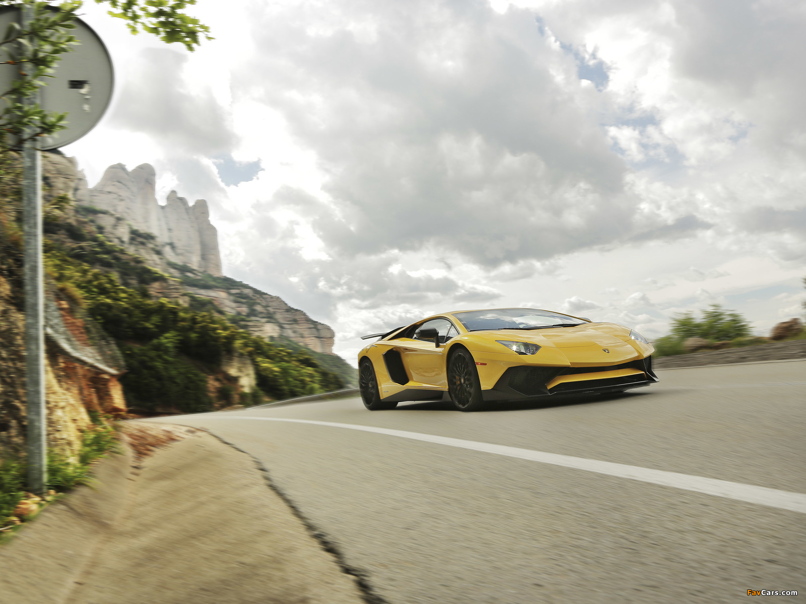 Lamborghini Aventador LP 750-4 Superveloce US-spec (LB834) 2015 photos (1600 x 1200)