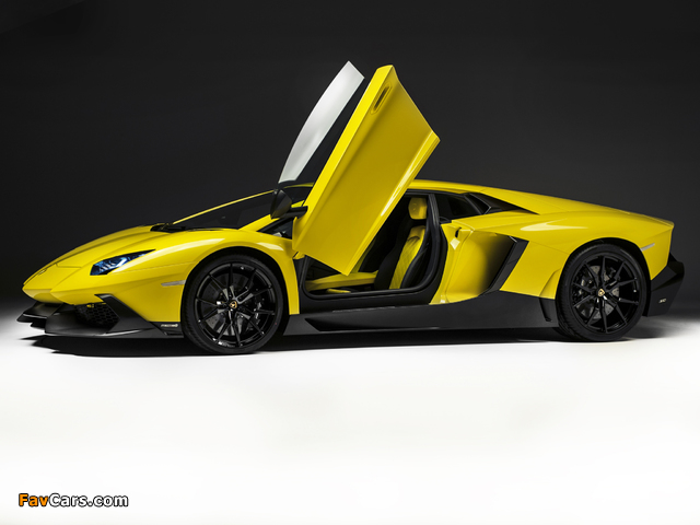 Photos of Lamborghini Aventador LP 720-4 50° Anniversario (LB834) 2013 (640 x 480)