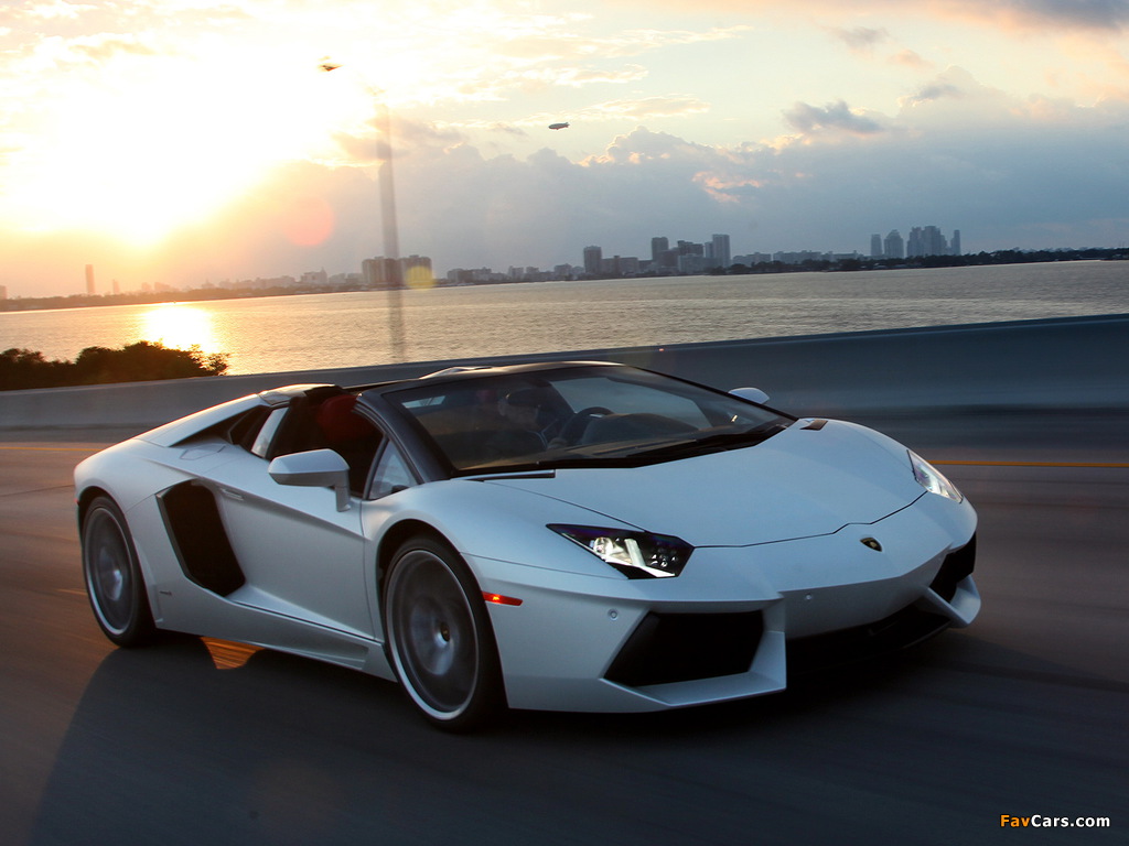 Photos of Lamborghini Aventador LP 700-4 Roadster US-spec (LB834) 2013 (1024 x 768)