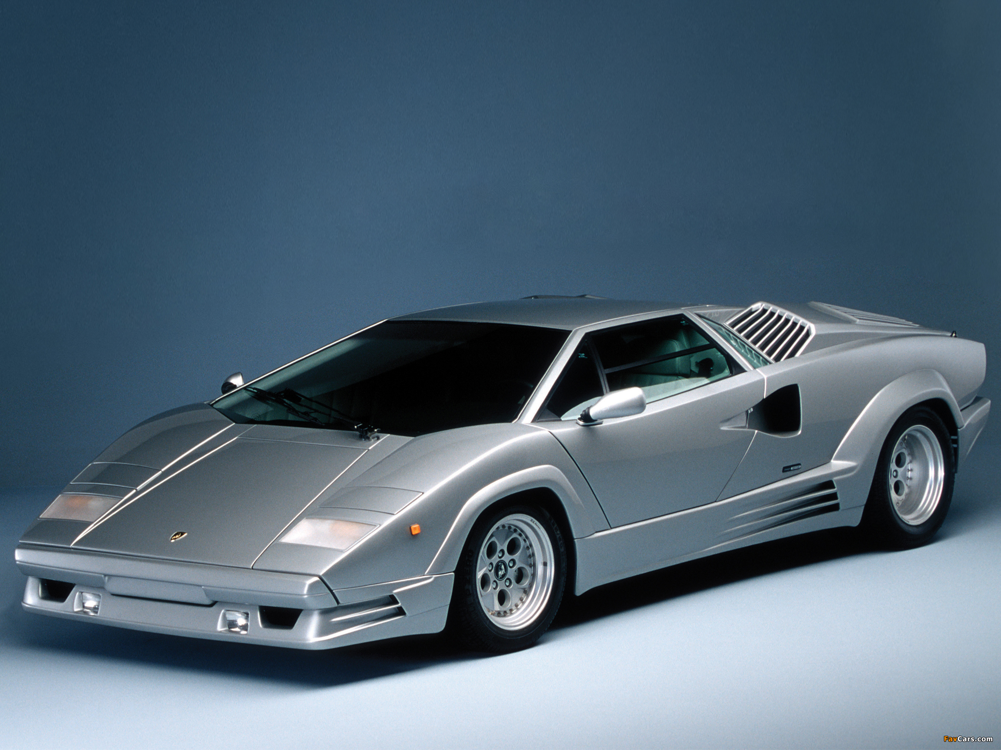 Images of Lamborghini Countach 25th Anniversary 1988–90 (2048 x 1536)