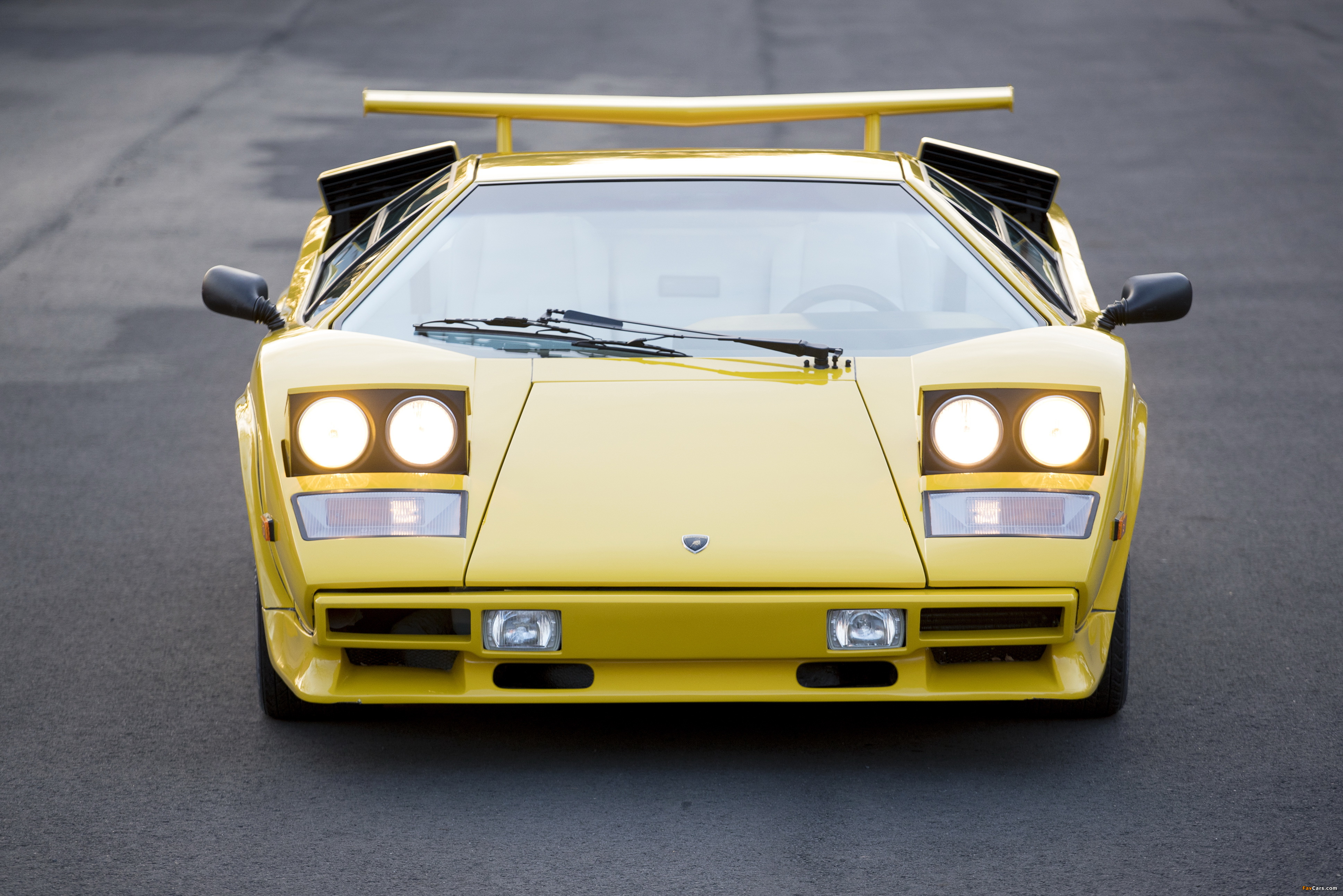 Lamborghini Countach LP5000 S Quattrovalvole North America 1987–88 photos (3872 x 2583)