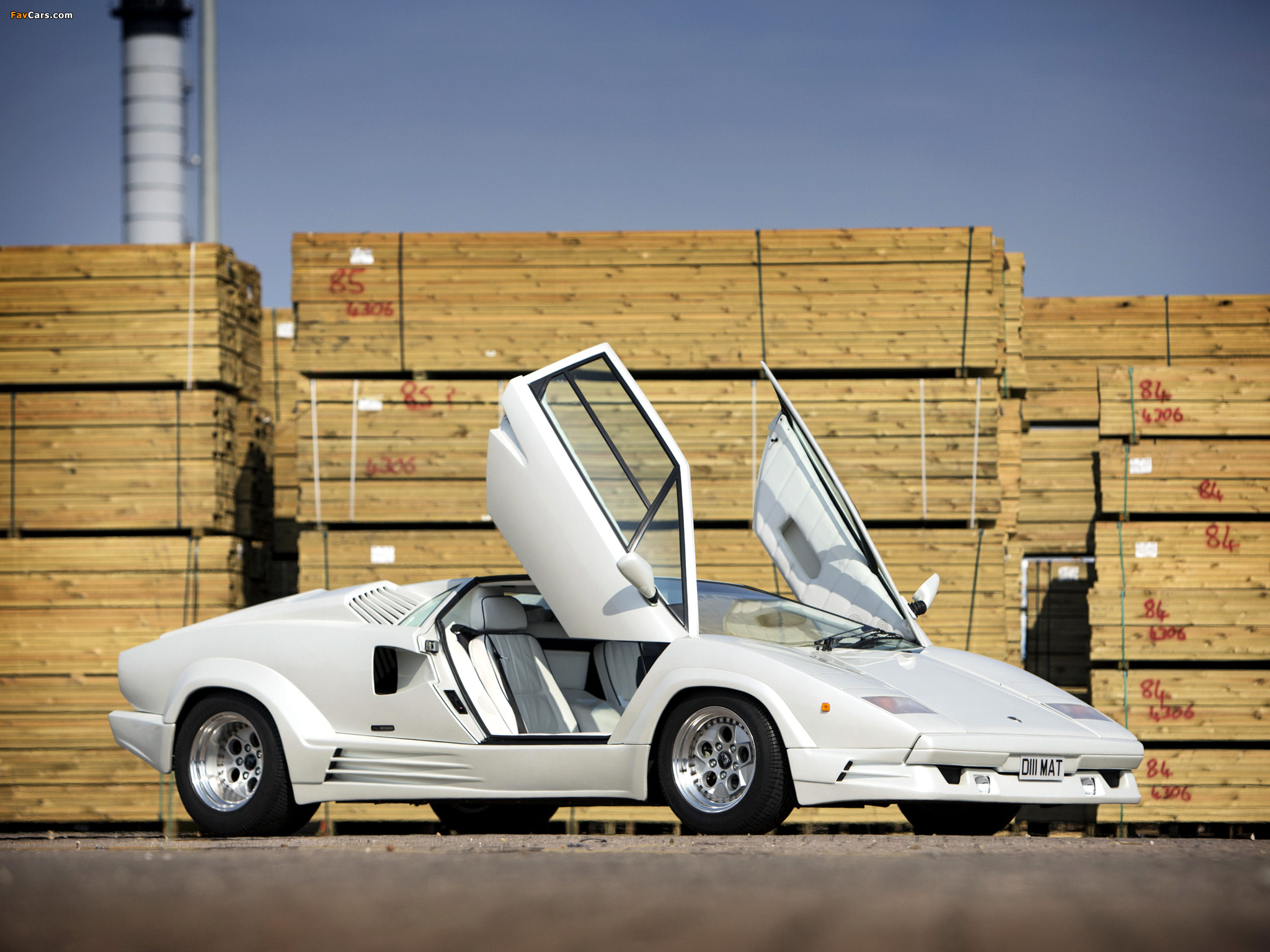 Lamborghini Countach 25th Anniversary UK-spec 1988–90 pictures (2048 x 1536)