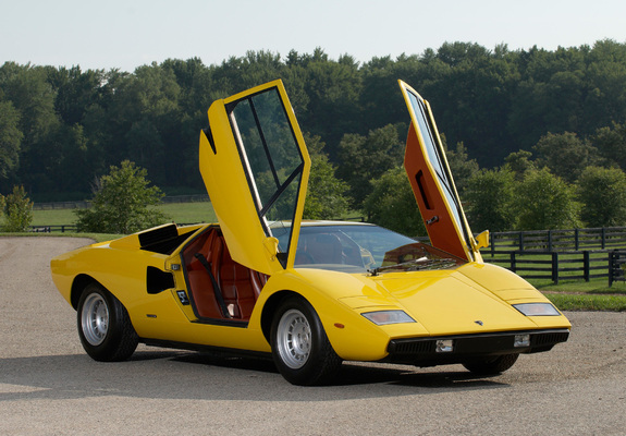Photos of Lamborghini Countach LP400 UK-spec 1974–78