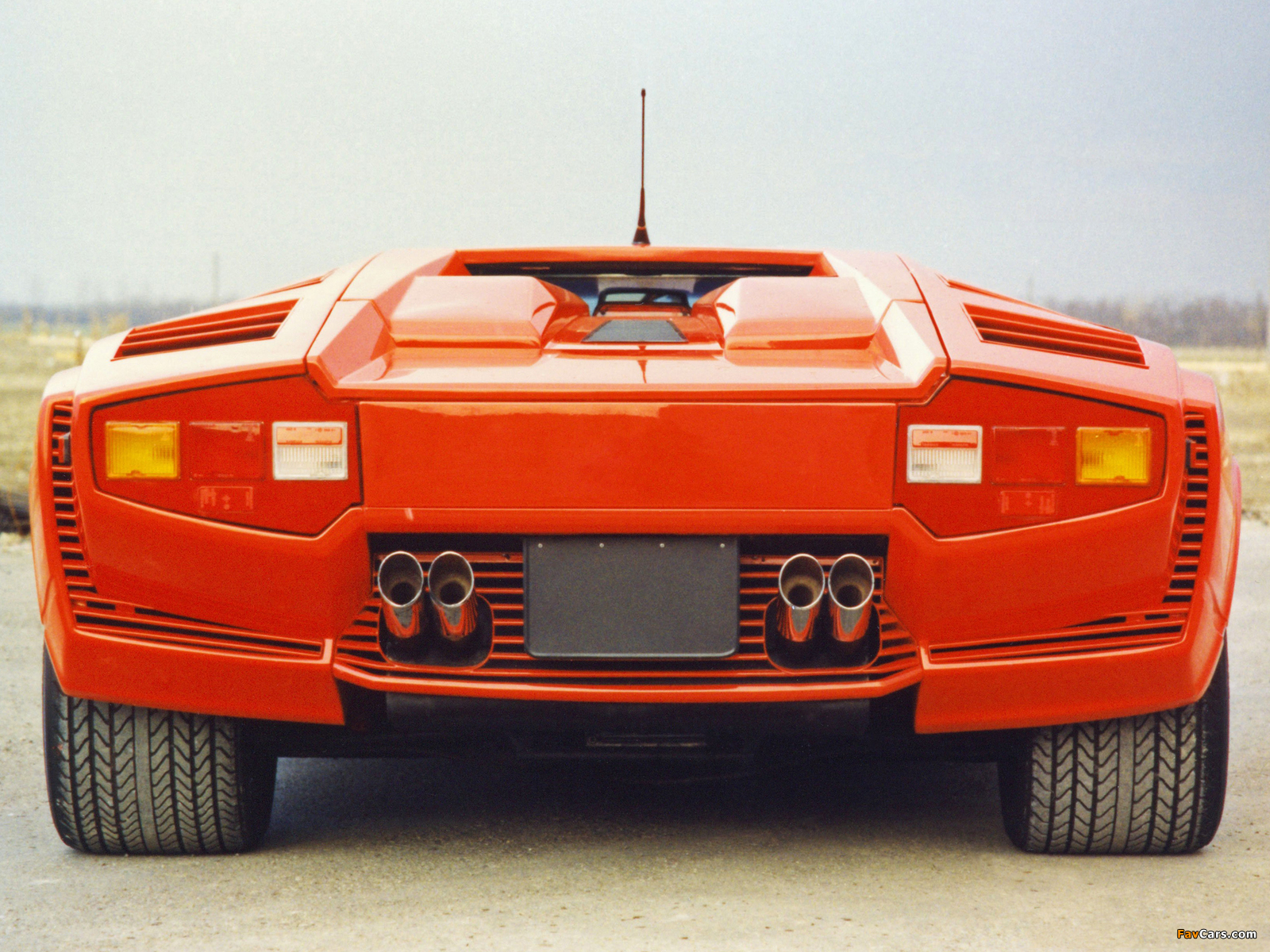 Photos of Lamborghini Countach Prototype 1988 (1600 x 1200)