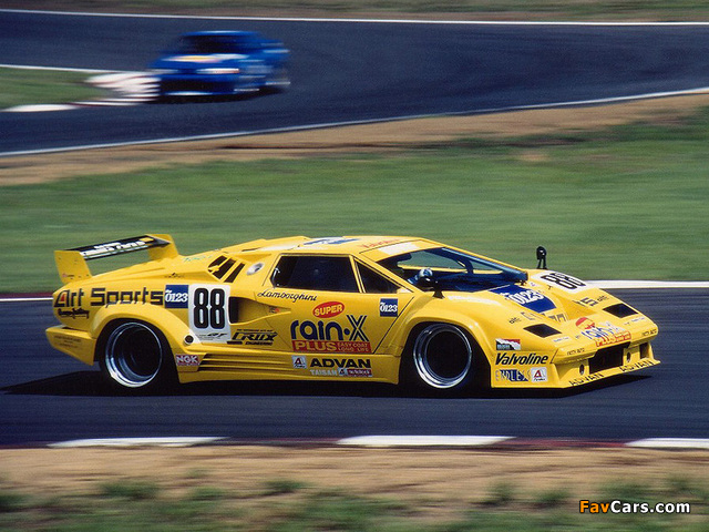 Photos of Lamborghini Countach Rain-X 1994 (640 x 480)