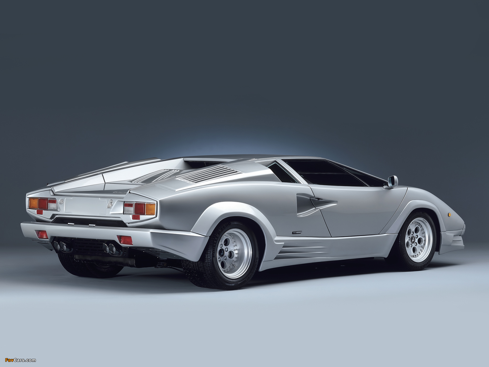 Pictures of Lamborghini Countach 25th Anniversary 1988–90 (1600 x 1200)