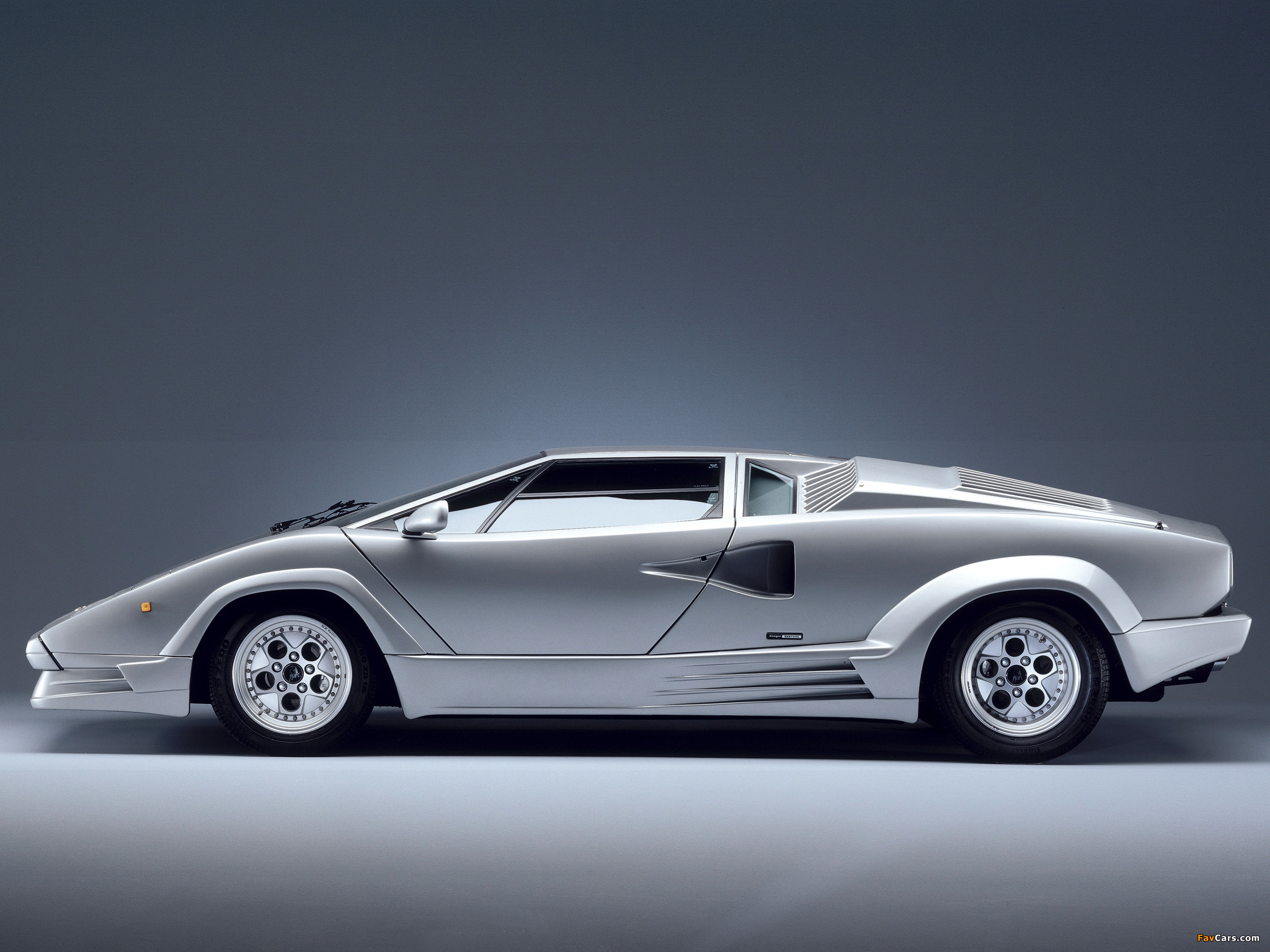 Pictures of Lamborghini Countach 25th Anniversary 1988–90 (2048 x 1536)