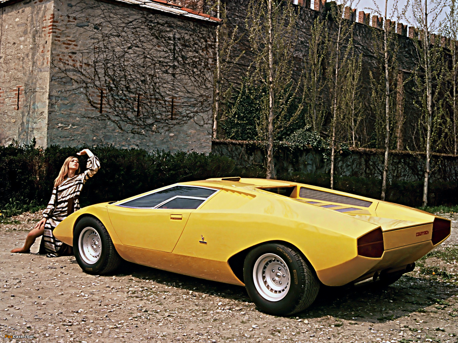 Lamborghini Countach LP500 Concept 1971 wallpapers (1600 x 1200)