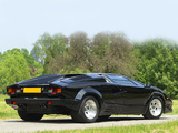 Lamborghini Countach 25th Anniversary UK-spec 1988–90 wallpapers