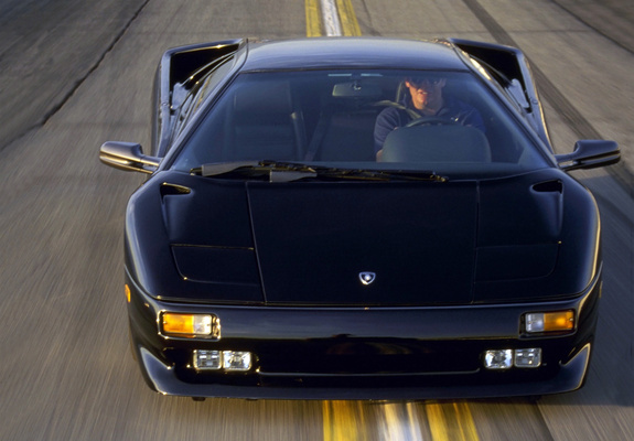 Images of Lamborghini Diablo 1990–94