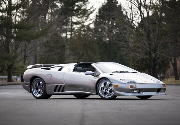 Images of Lamborghini Diablo VT Roadster North America 1999–2000