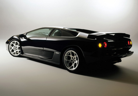 Images of Lamborghini Diablo VT 6.0 2000–01