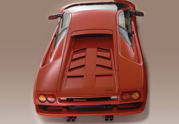 Lamborghini Diablo 1990–94 images