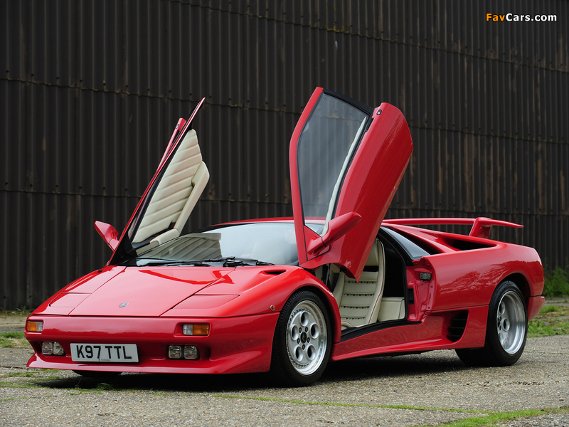 Lamborghini Diablo UK-spec 1990–93 photos (800 x 600)