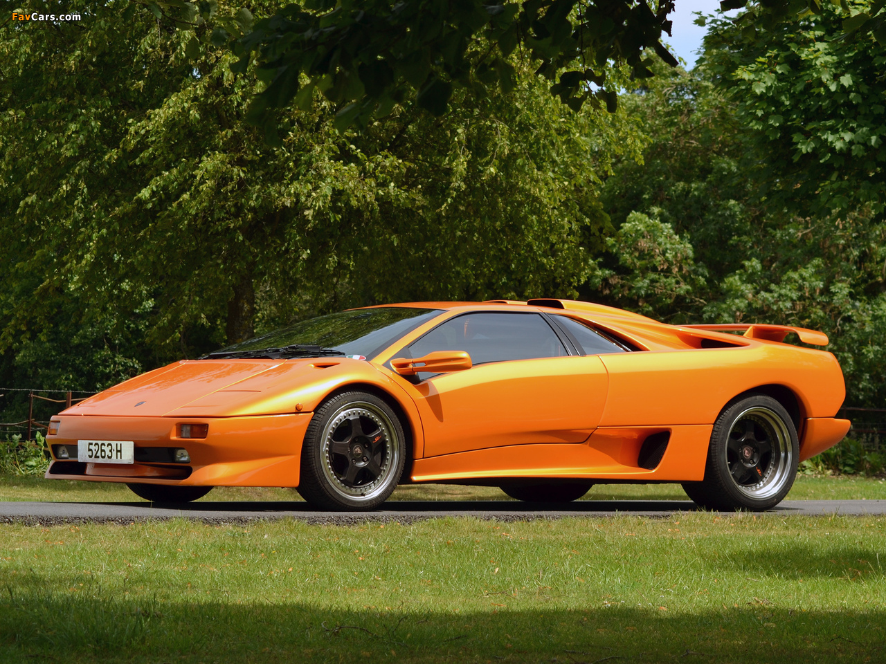 Photos of Lamborghini Diablo SV 1995–98 (1280 x 960)