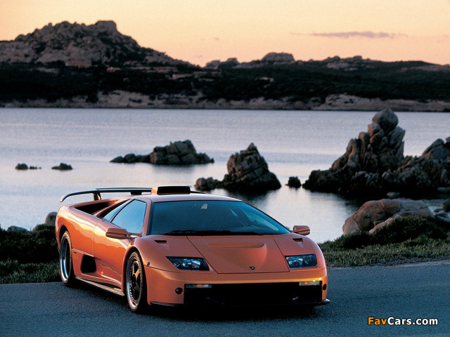 Pictures of Lamborghini Diablo GT 1999 (640 x 480)