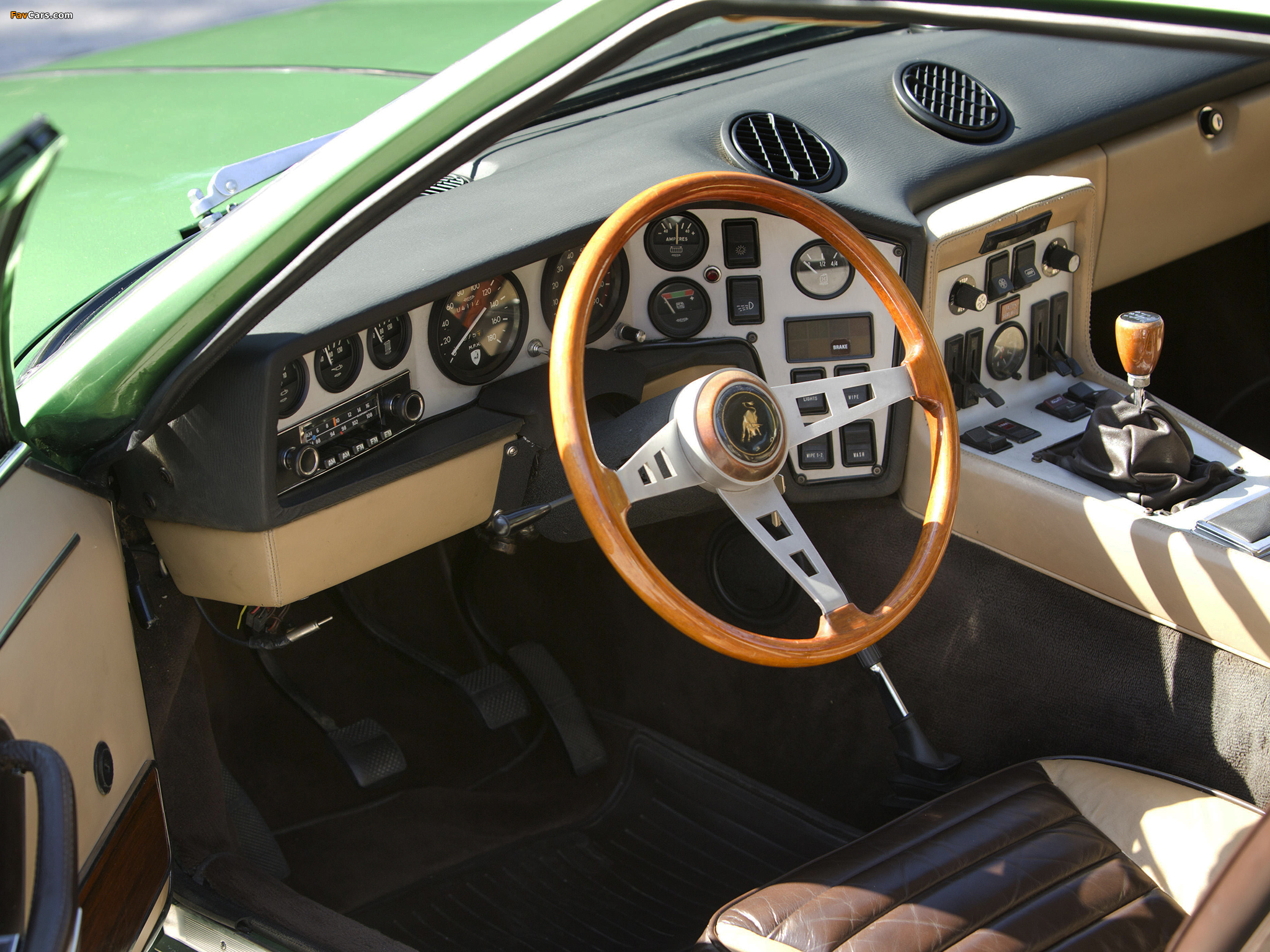 Lamborghini Espada 400 GTE 1972–78 pictures (2048 x 1536)