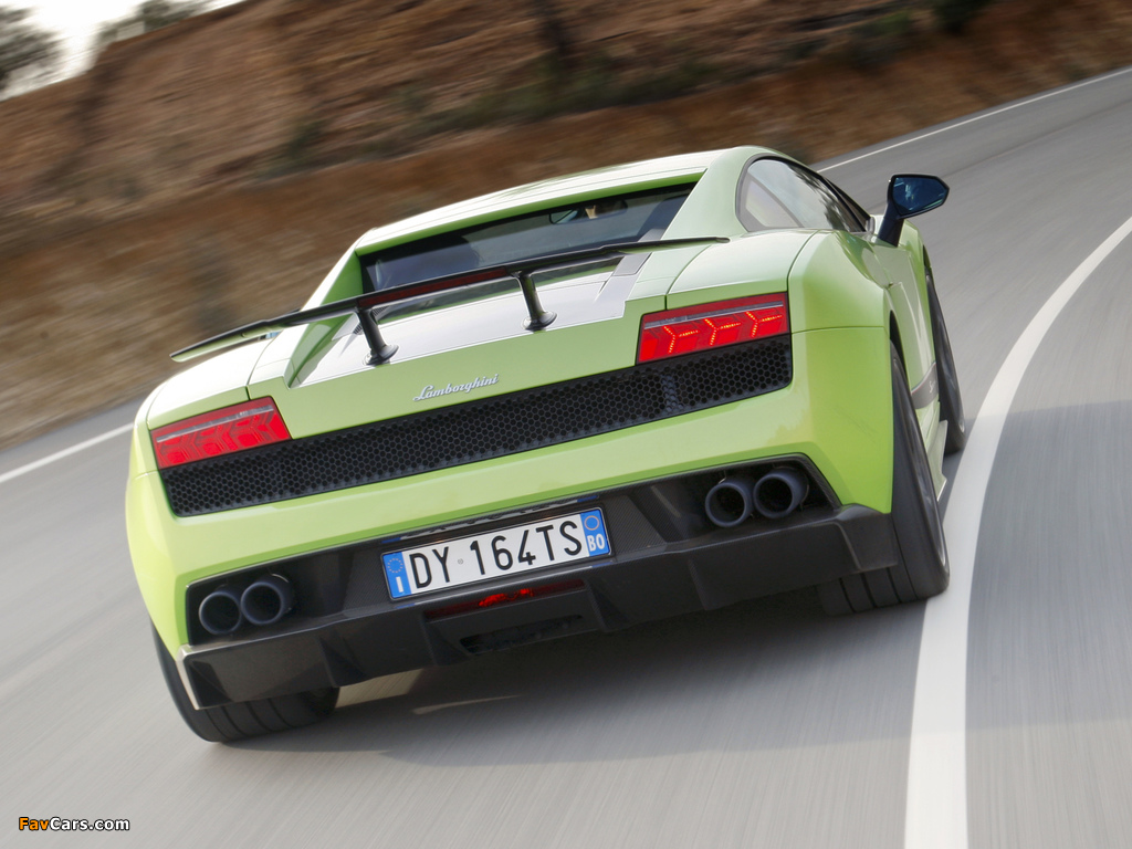 Images of Lamborghini Gallardo LP 570-4 Superleggera 2010–12 (1024 x 768)
