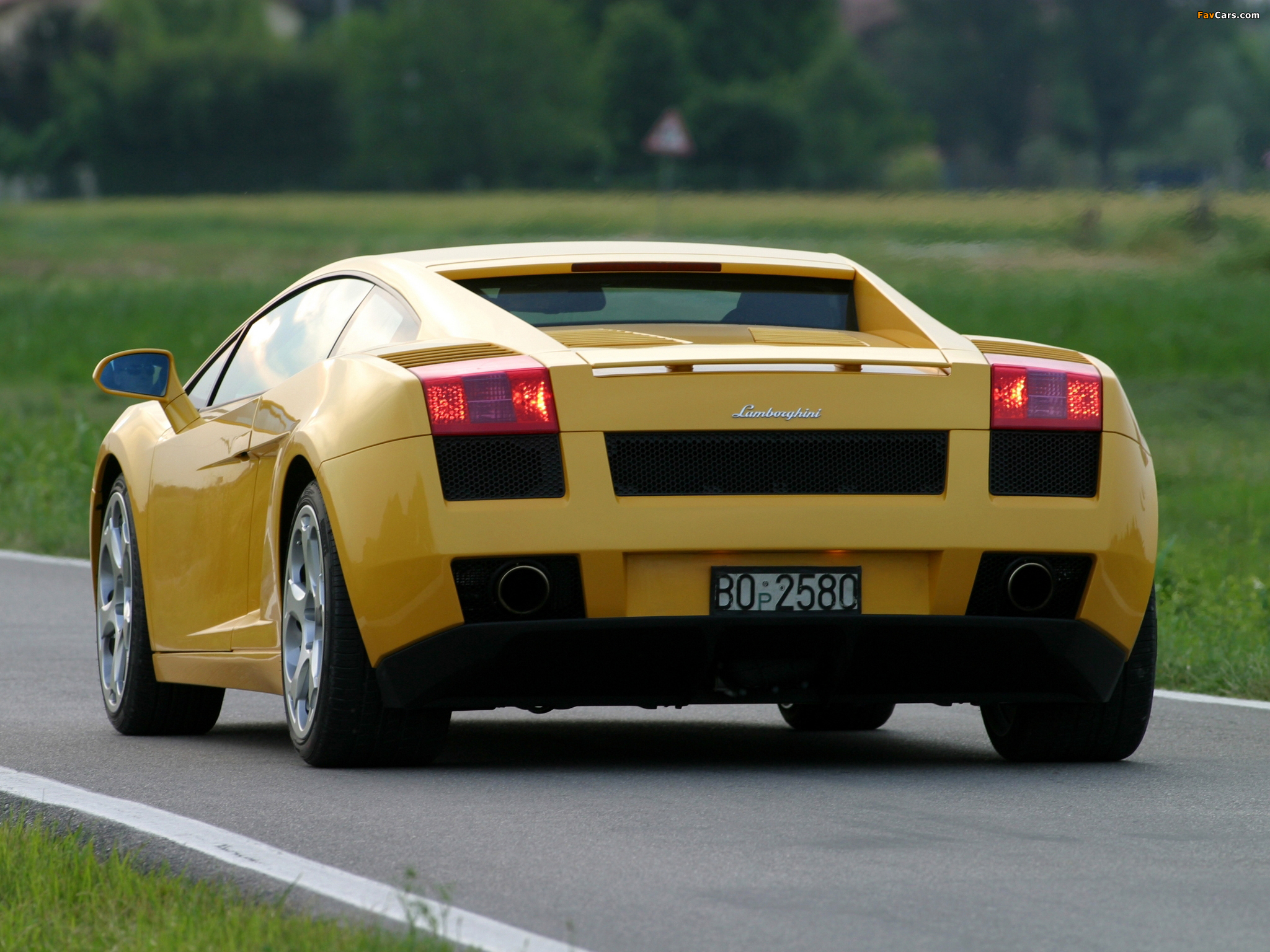 Lamborghini Gallardo 2003–08 photos (2048 x 1536)