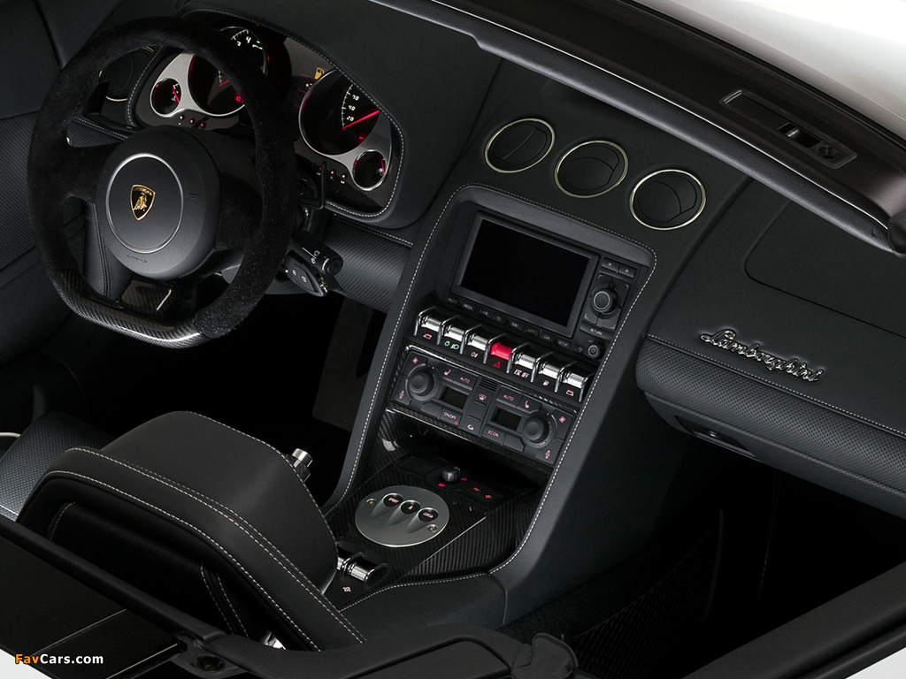 Photos of Lamborghini Gallardo LP 560-4 Spyder 2012–13 (1024 x 768)