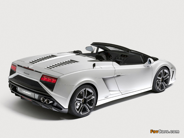 Pictures of Lamborghini Gallardo LP 560-4 Spyder 2012–13 (640 x 480)