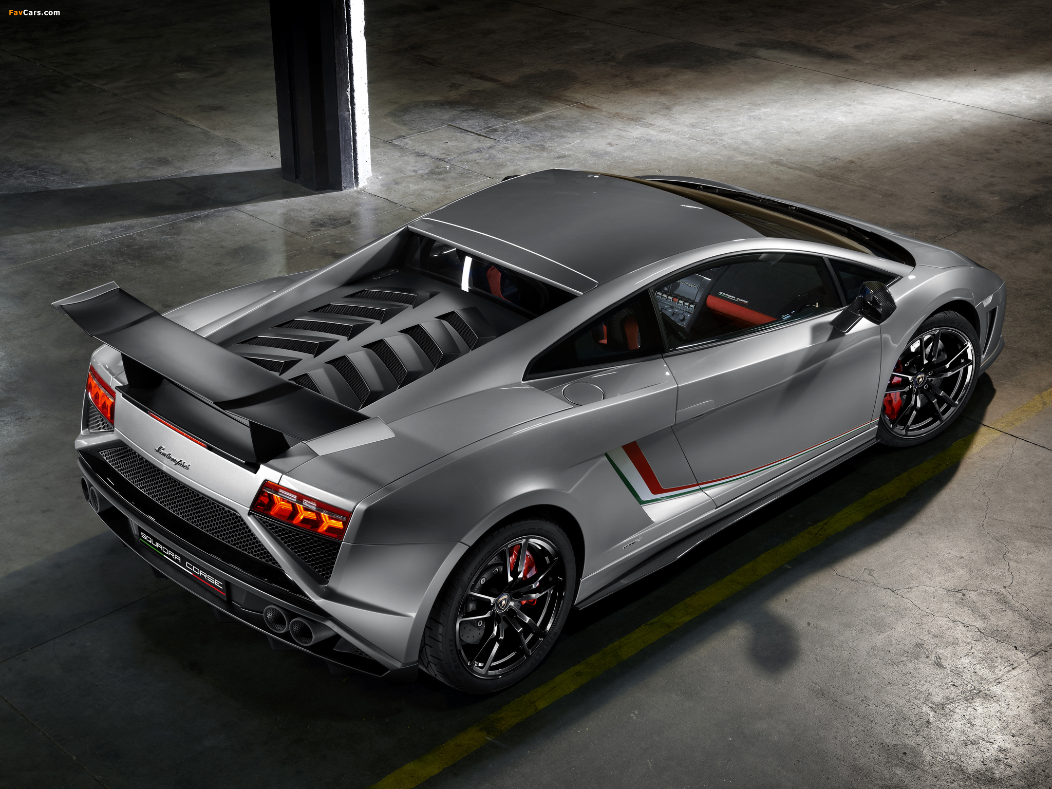 Lamborghini Gallardo LP 570-4 Squadra Corse 2013 wallpapers (2048 x 1536)