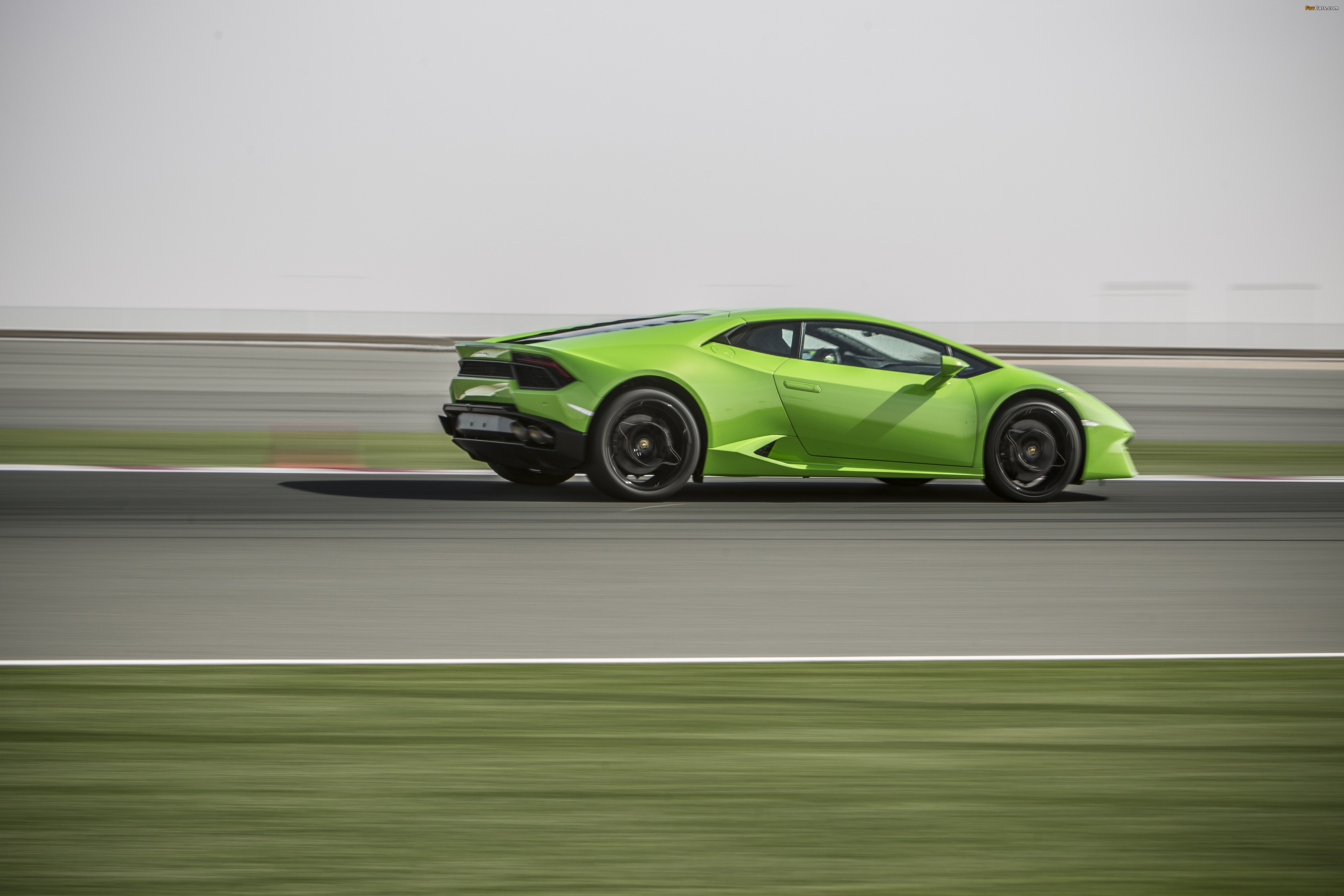 Lamborghini Huracán LP 580-2 (LB724) 2015 pictures (4096 x 2731)