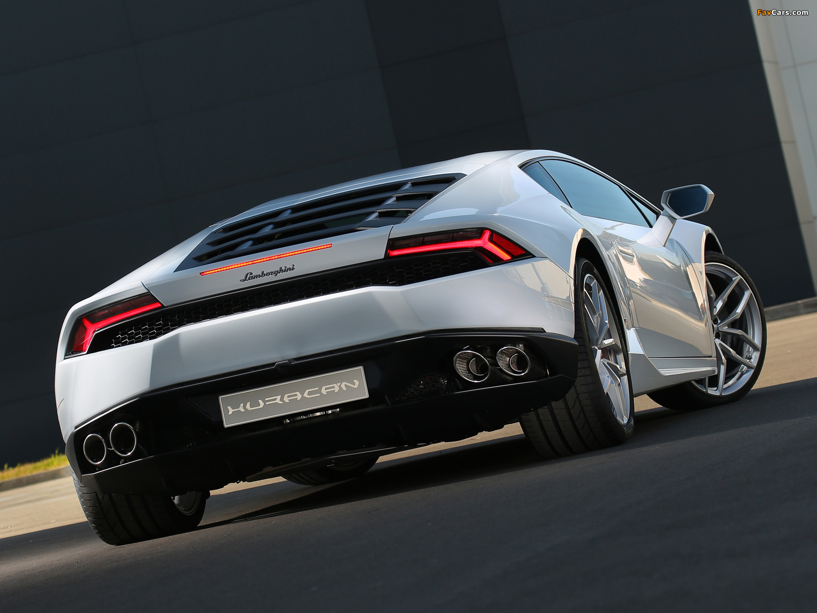 Pictures of Lamborghini Huracán LP 610-4 (LB724) 2014 (1600 x 1200)