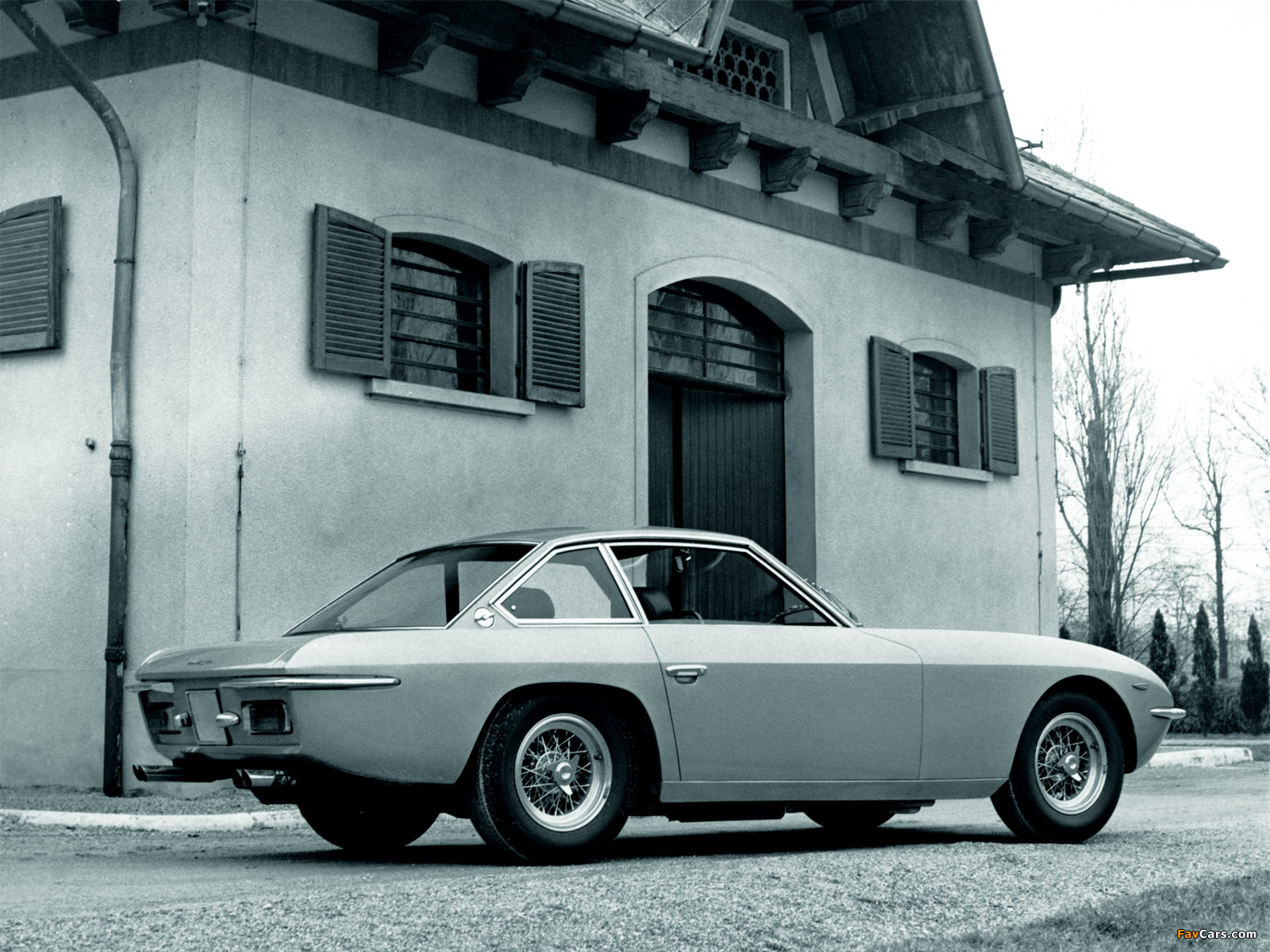 Lamborghini Islero 400 GT 1968–69 wallpapers (1600 x 1200)