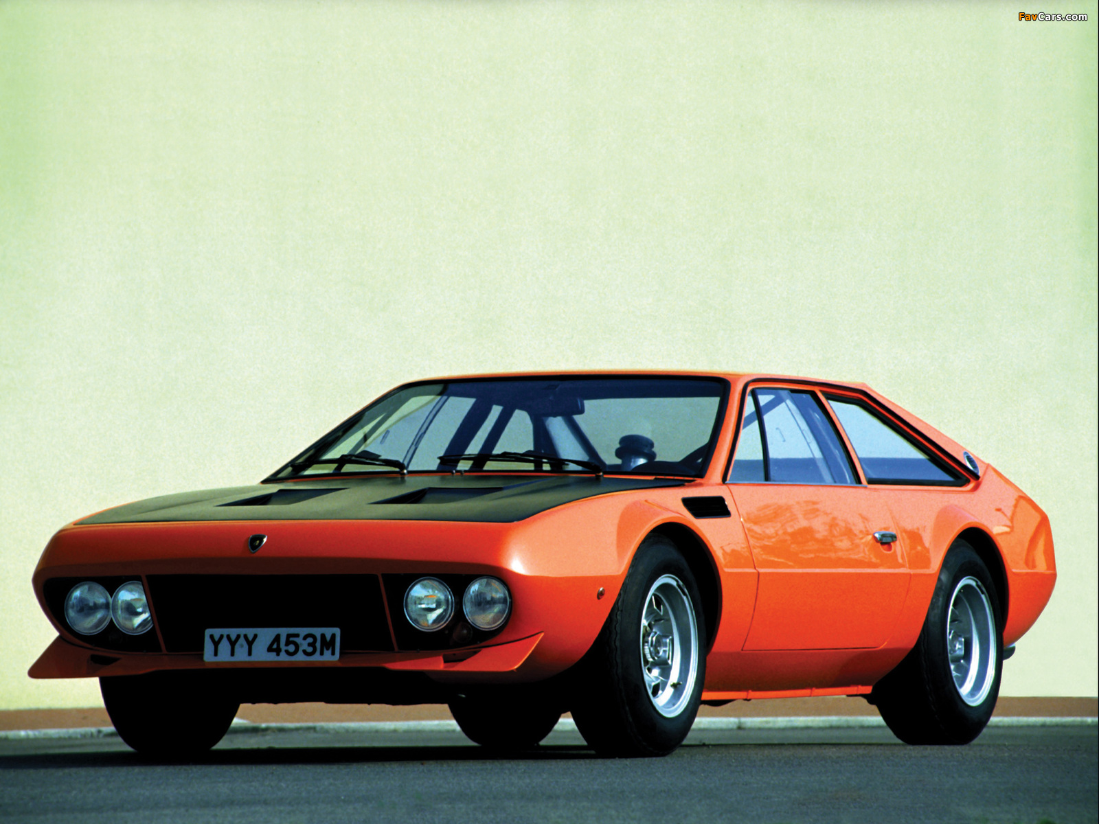 Pictures of Lamborghini Jarama by Bob Wallace 1972 (1600 x 1200)