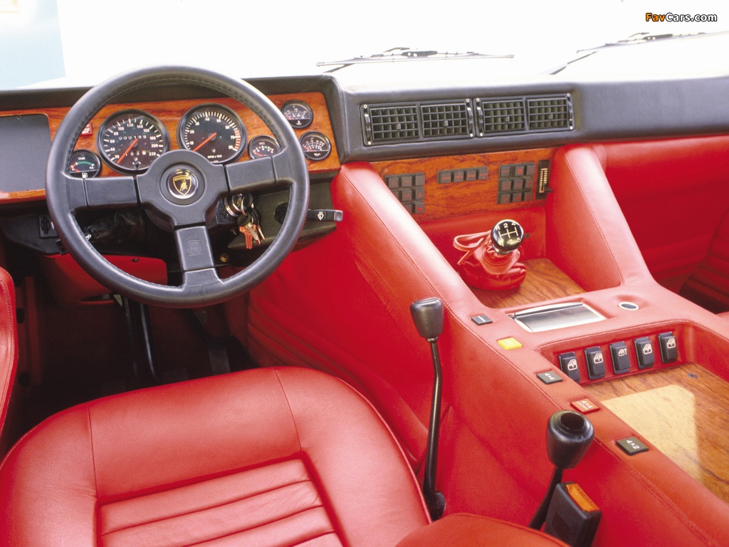 Pictures of Lamborghini LM002 1986–90 (1024 x 768)