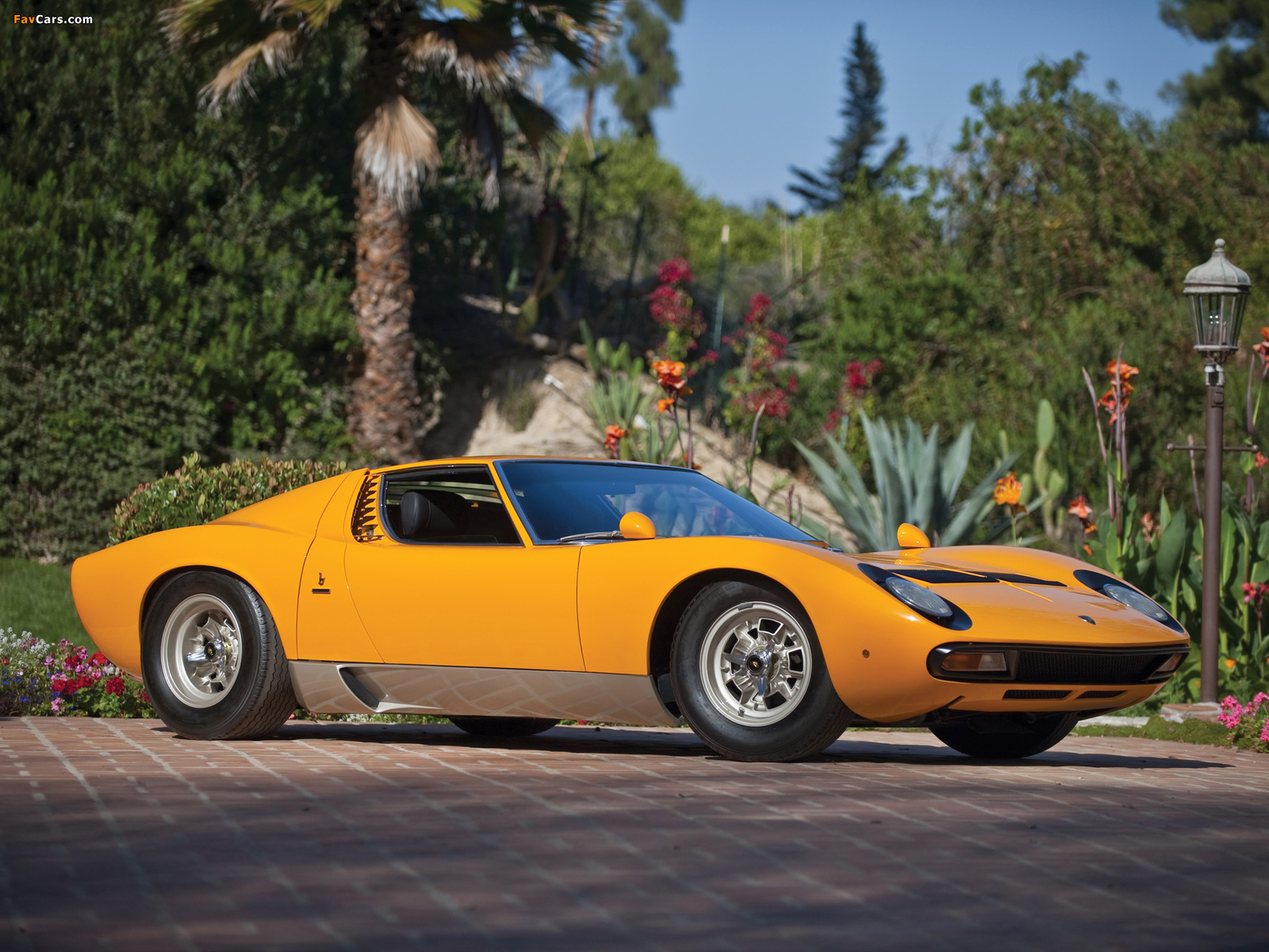 Lamborghini Miura P400 SV 1971–72 wallpapers (1600 x 1200)