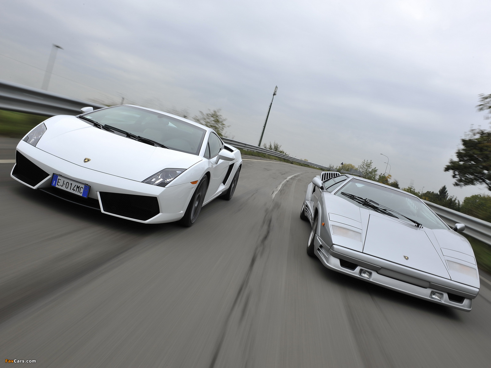 Pictures of Lamborghini (1600 x 1200)