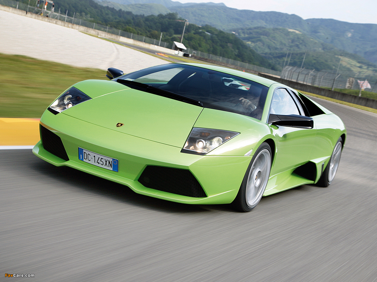 Images of Lamborghini Murcielago LP640 2006–10 (1280 x 960)