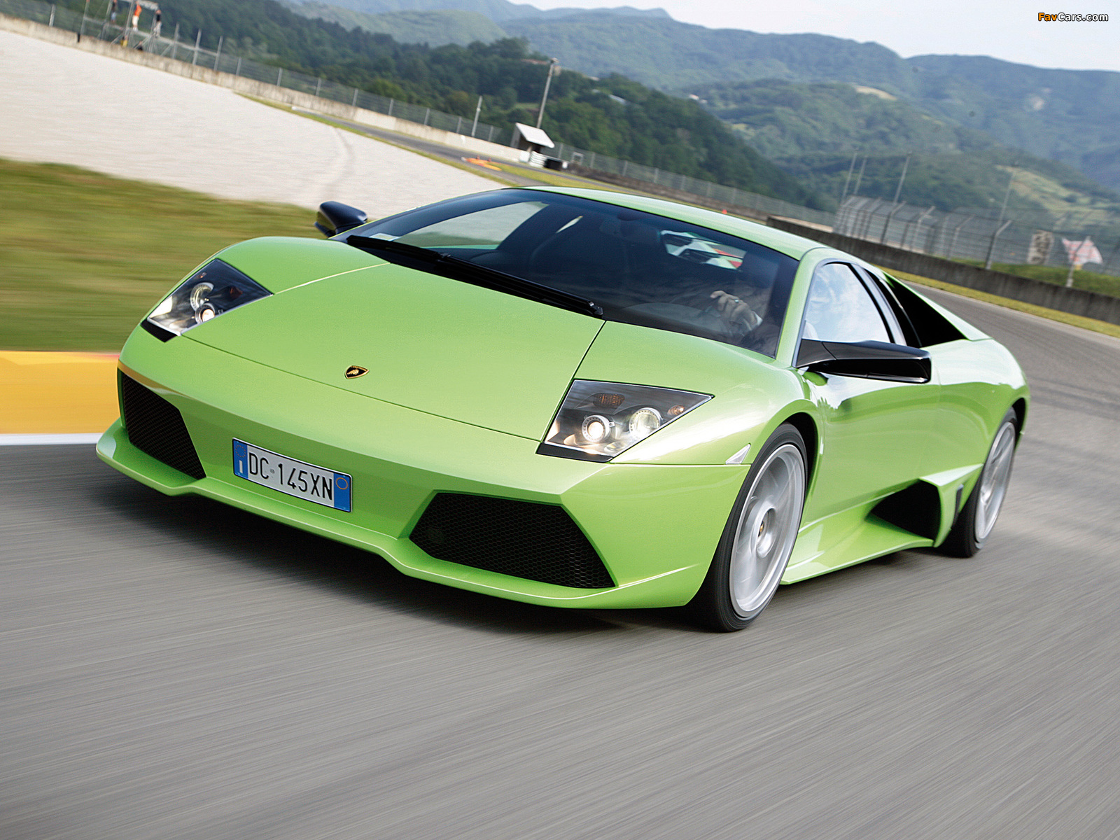 Images of Lamborghini Murcielago LP640 2006–10 (1600 x 1200)