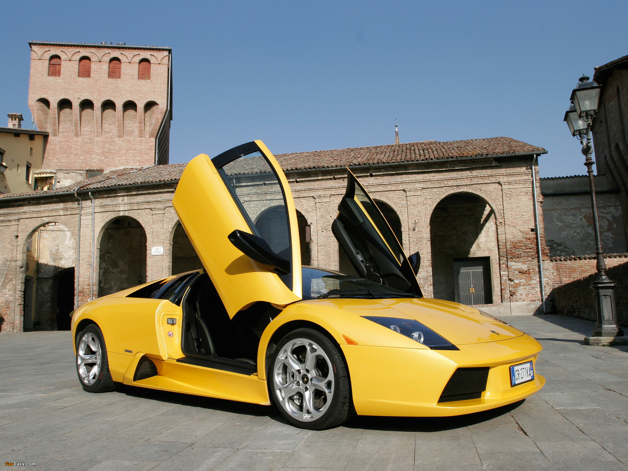 Lamborghini Murcielago 2001–06 pictures (2048 x 1536)