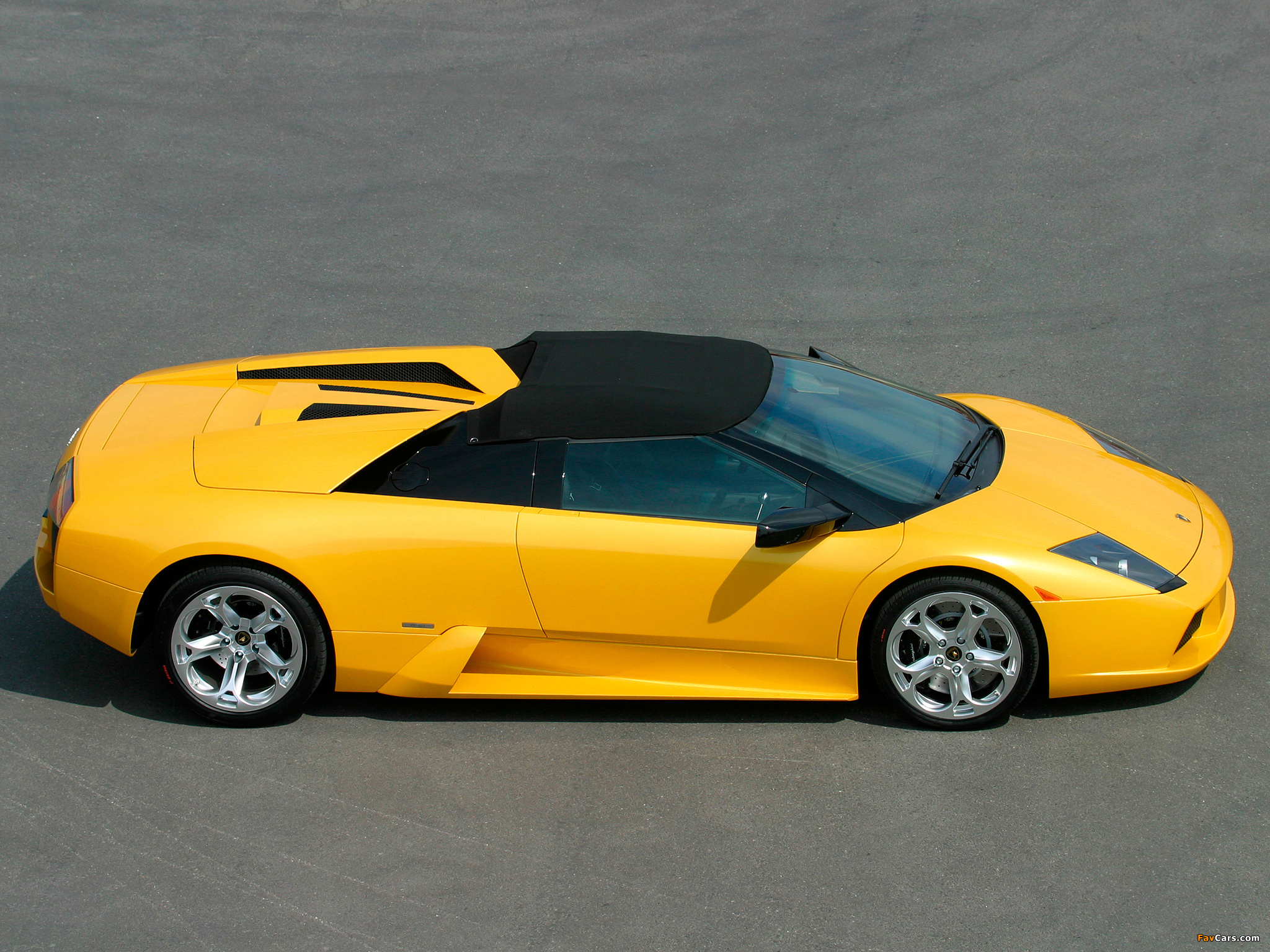Lamborghini Murcielago Roadster 2004–06 images (2048 x 1536)