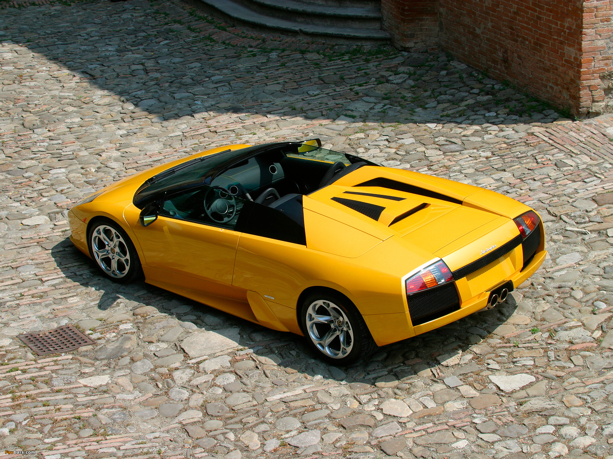 Lamborghini Murcielago Roadster 2004–06 pictures (2048 x 1536)