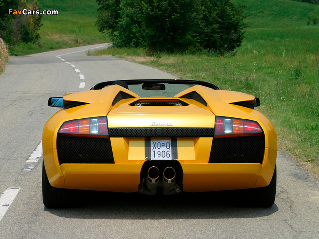 Photos of Lamborghini Murcielago Roadster 2004–06 (640 x 480)