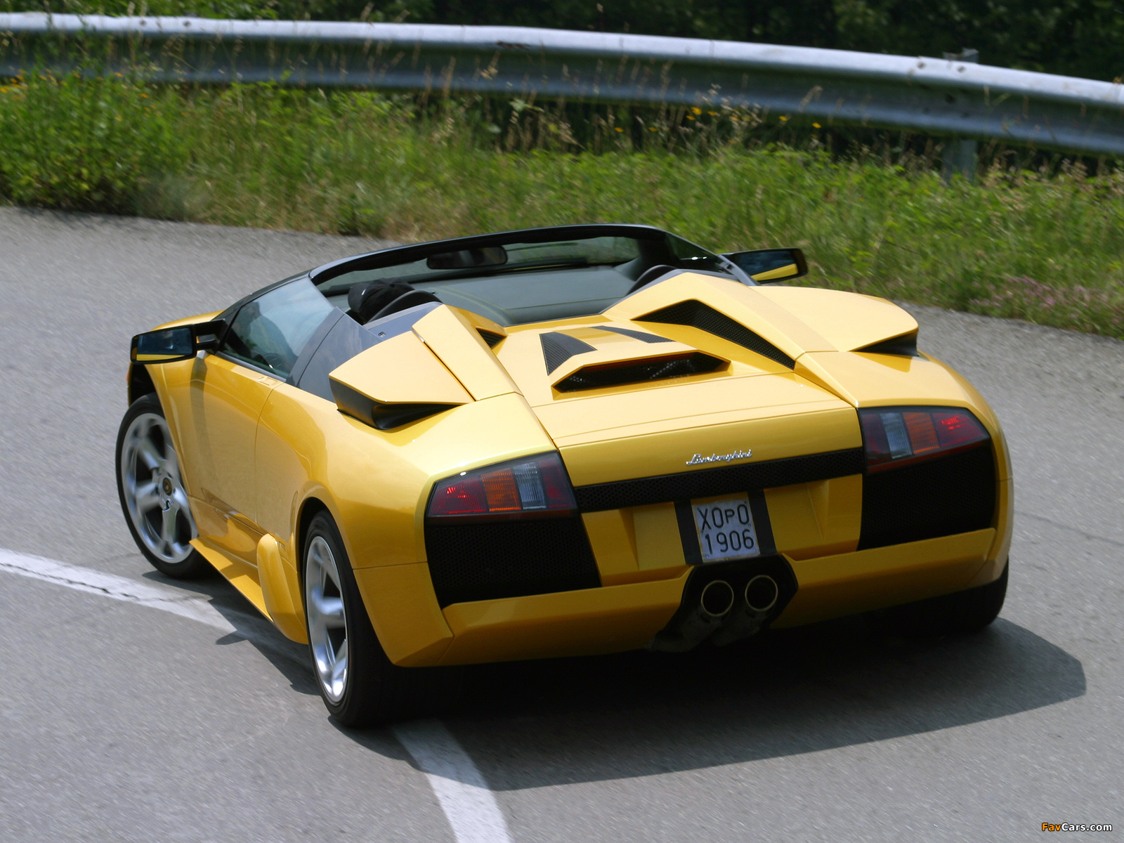 Pictures of Lamborghini Murcielago Roadster 2004–06 (1600 x 1200)
